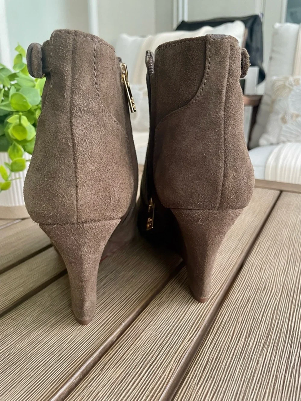 Tory Burch Brown Suede Wedge Ankle Boots Size 7M Leather Made in Brazil